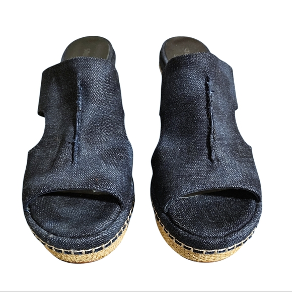 Stuart Weitzman Ponte Denim Wedge Slide Sandal in Navy Size 8.5 NWOB - Picture 2 of 9